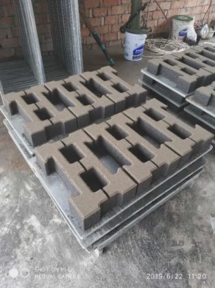 固体レンガ成形機 コンクリートブロック製造機械