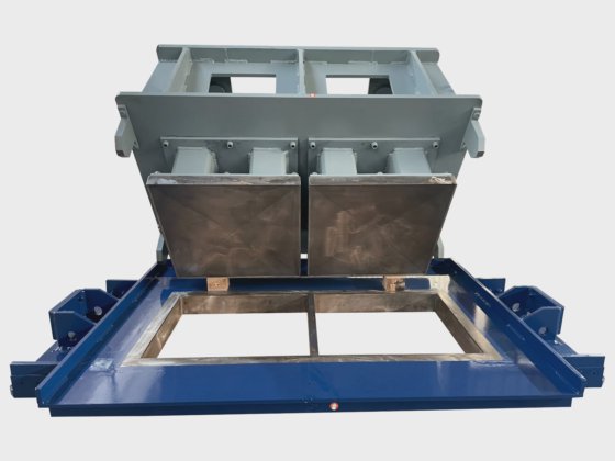 Block making machine with batching