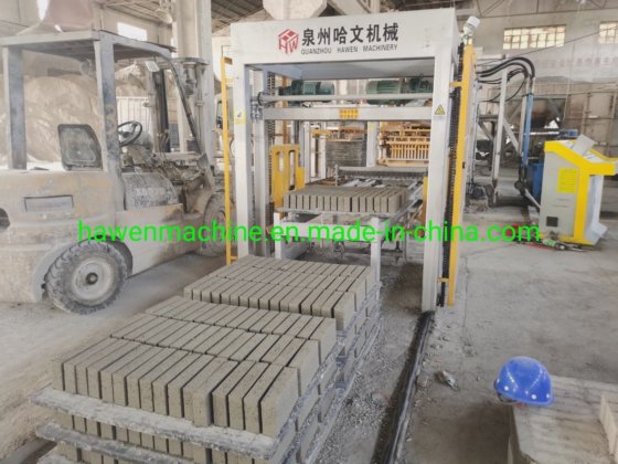 自動コンクリートブロック/レンガ製造機、良質な出力と使いやすい機械、低コストのメンテナンス。