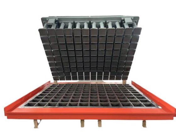 Block making machine with batching