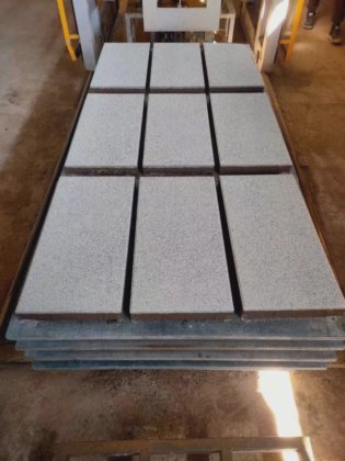 サーボモーター高速中空ブロック固形レンガ製造機