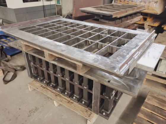 インターロッキング舗装用レンガブロック型