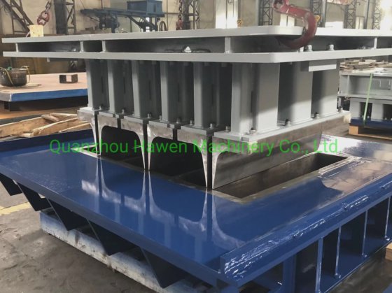コンクリートの縁石型枠を静止型ブロック成形機用に製造する