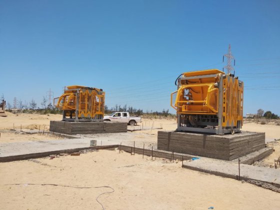 Block making machine with batching