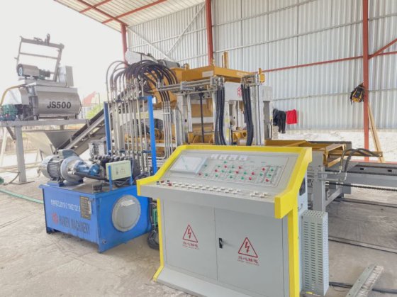 経済的な小型舗装用レンガ空洞ブロック製造機