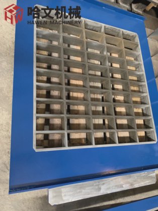 コンクリート相互連結ジグザグ舗装ブロック空洞固体ブロックブリーズ景観擁壁舗装石レゴセメントレンガ製造機鋼型販売価格