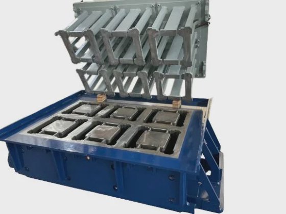 中国はレンガ舗装機の成形型をブロックしています。