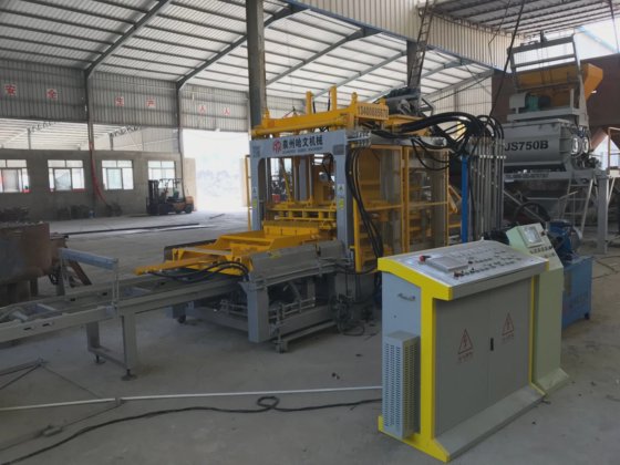 コンクリート軽量ブロックレンガ成形機