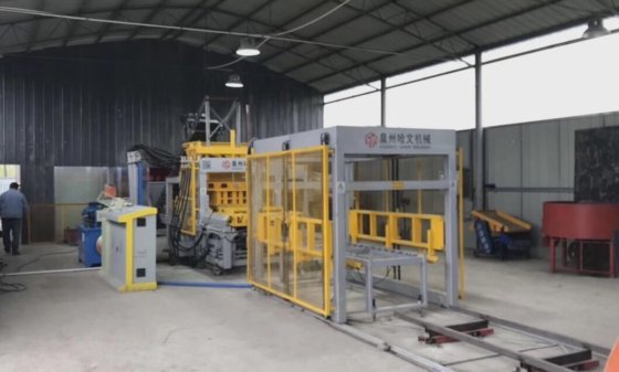 カナダの自動コンクリートブロックレンガ製造機