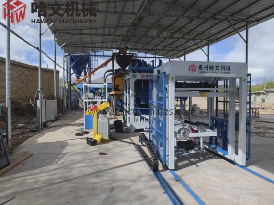 環境に優しい耐久性のある油圧自動セメントブロック製造機、コンクリート舗装用インターロッキングレンガ機械、エジプトの中空ブロック機械