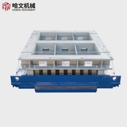 すべての異なる形の舗装石、カーブストーン、固体レンガ、空洞ブロックの型。