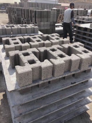 コンクリートブロック製造機 GMTパレット