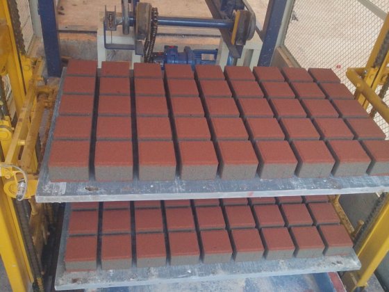 歩道コンクリートカーブ石造りの景観舗装ブロック製造機