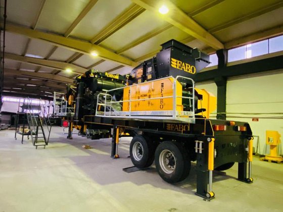 移动颚式破碎机