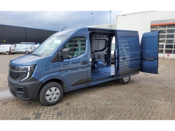 2024 Renault Master