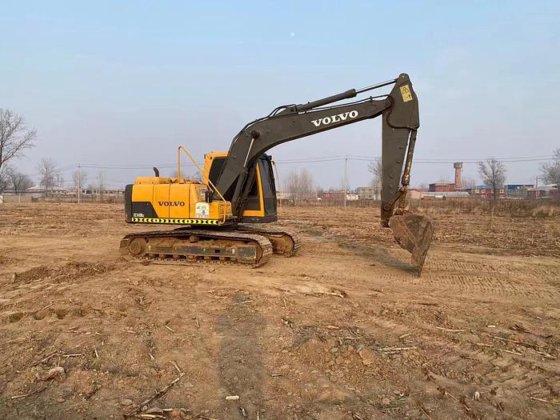 2014 VOLVO EC140BL