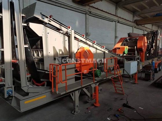 JC-3移动硬石破碎机