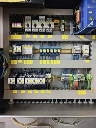 クレート洗浄機