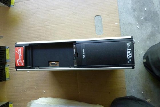 周波数コンバータ