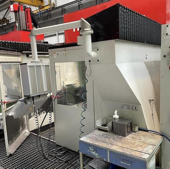 2010 Trimill VU 2313