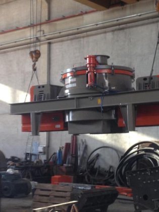 縦軸インパクトクラッシャー