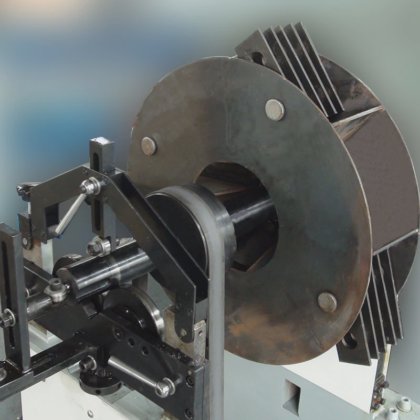Propeller Rotation Dynamic Balancing Machine