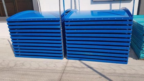 ボルト締めセメントサイロ