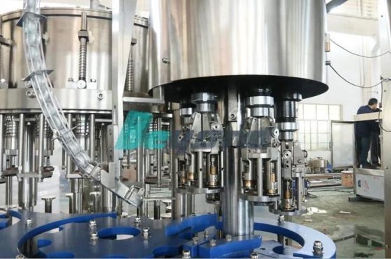 新型工业设计：高效全自动油脂灌装机