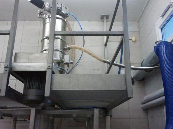 2006 Volkmann Vacuum conveying system