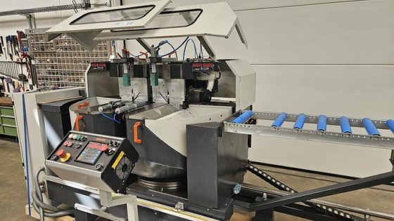 1997 Elumatec DG 244