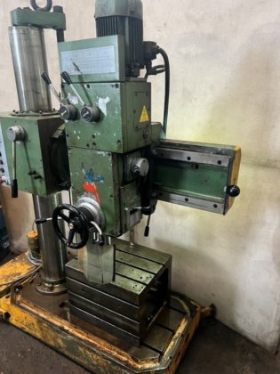 携帯型ラジアルドリル