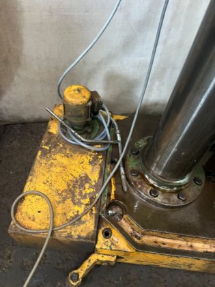 携帯型ラジアルドリル