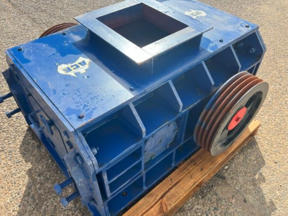 辊式破碎机（CGM186）