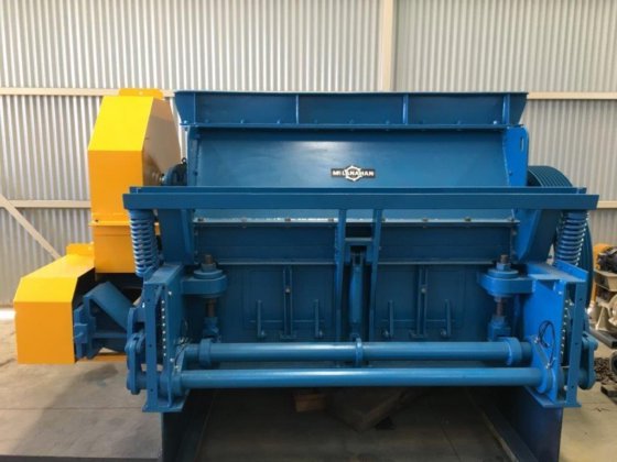 辊式破碎机(CGM160)