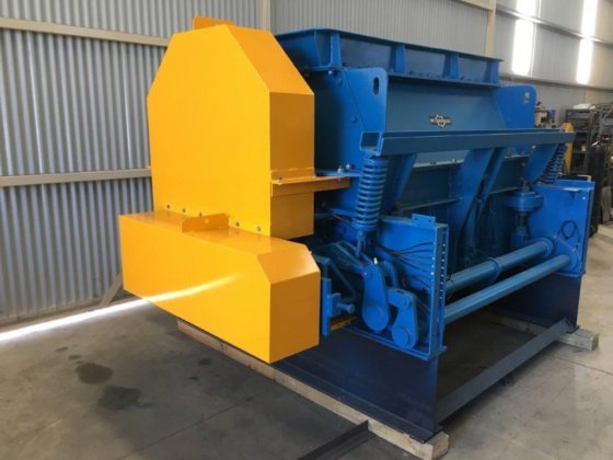 辊式破碎机(CGM160)