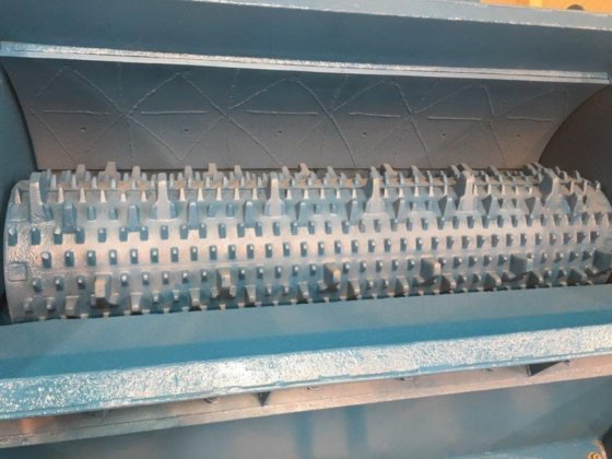 辊式破碎机(CGM160)