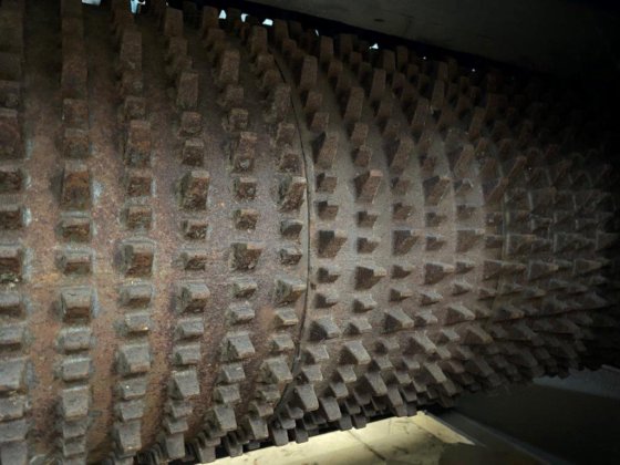 辊式破碎机(CGM160)