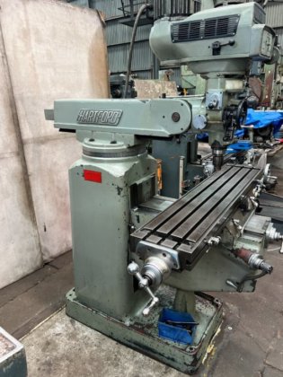 タレットフライス盤