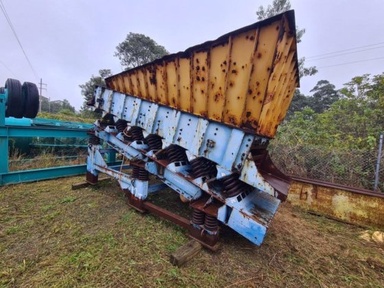 振动脱水机（SF137）