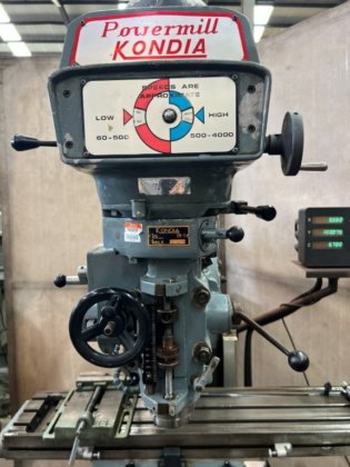 タレットフライス盤