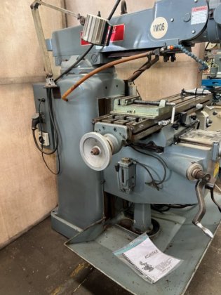 タレットフライス盤