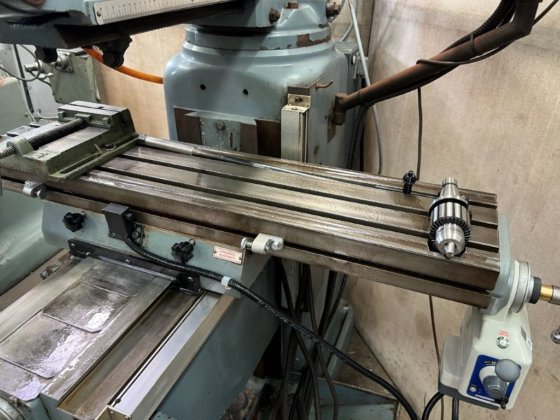 タレットフライス盤