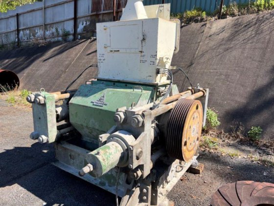 Moinho de rolos (CGM182)