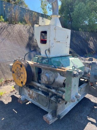 辊磨机（CGM182）