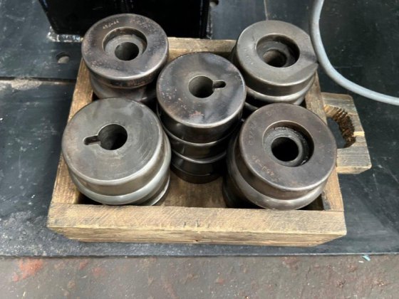 动力锻压 – 卷边机