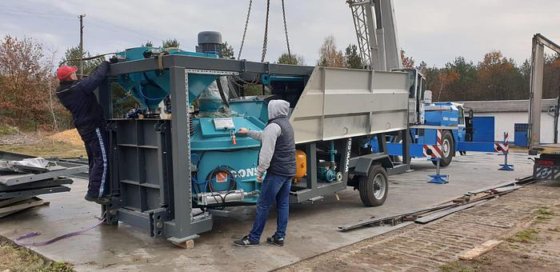 30立方/小时移动混凝土搅拌站