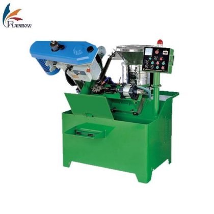 Full automatic nut tapping machine