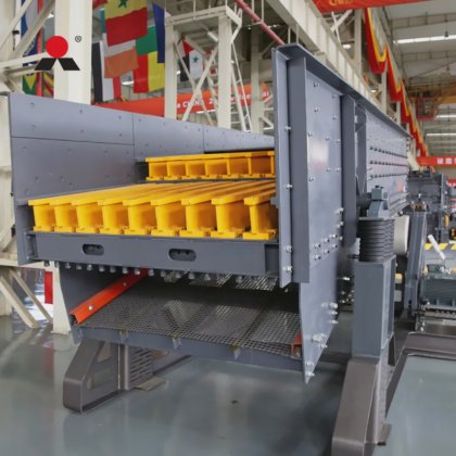 用于碎石和矿石开采的 4.5g 力大容量振动给料机