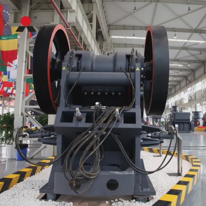 出售小型碎石机 硬质碎石机