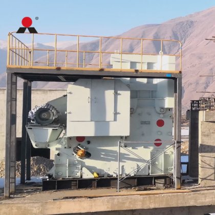 破砕装置ジョークラッシャー自動潤滑